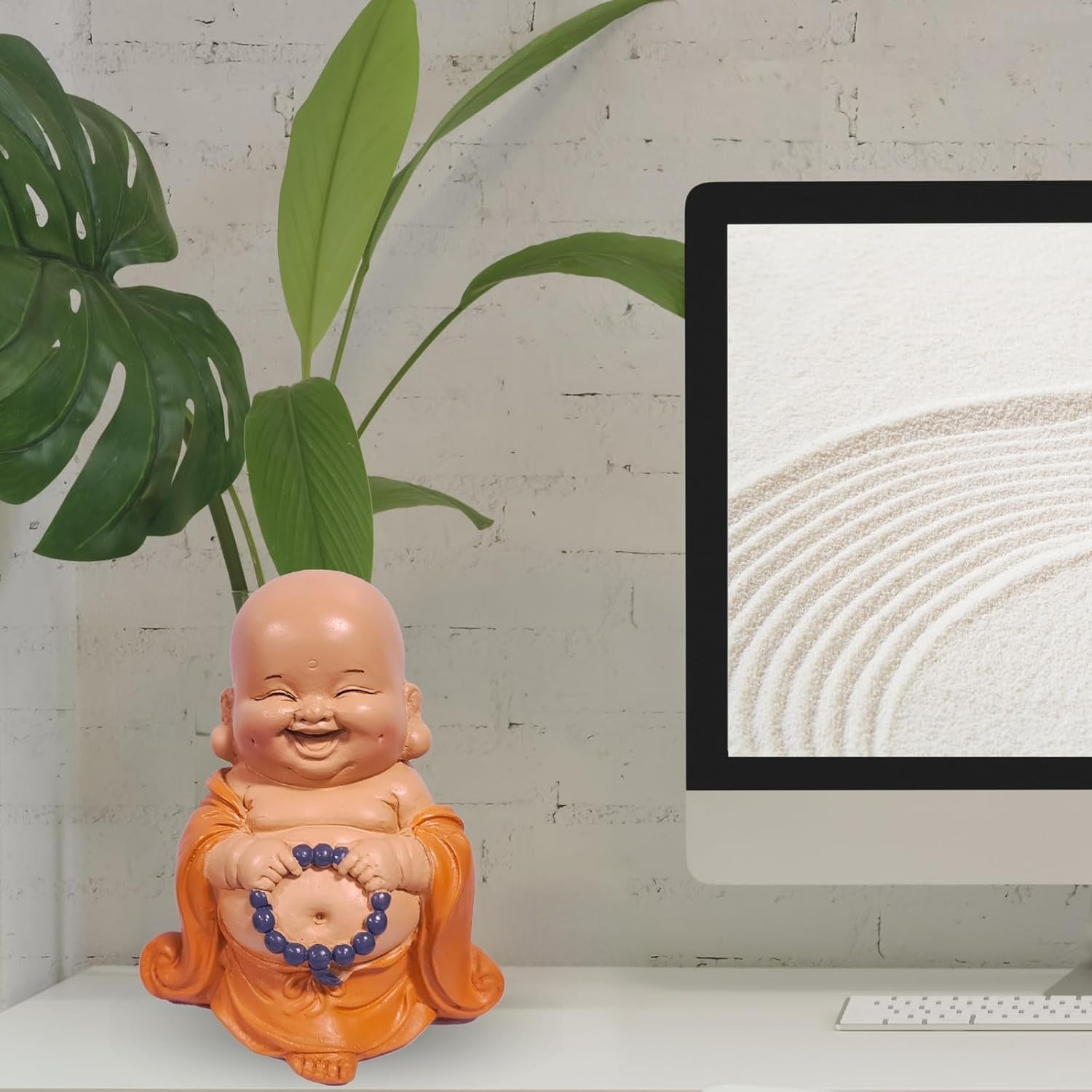 Lachend Boeddhabeeld met rozenkrans - Inspirerend en vrolijk beeldje - Geluksbrenger vol positiviteit - Leuk en spiritueel cadeau-idee - -H 10 cm - Zen'Light Beelden en sculpturen Naty Shop