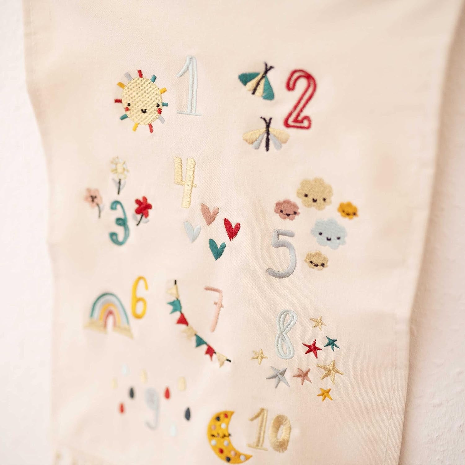 Papieren drakentapijt voor jongens en meisjes uit stoffenkamer Casa - Accessoires en Decoratie Naty Shop