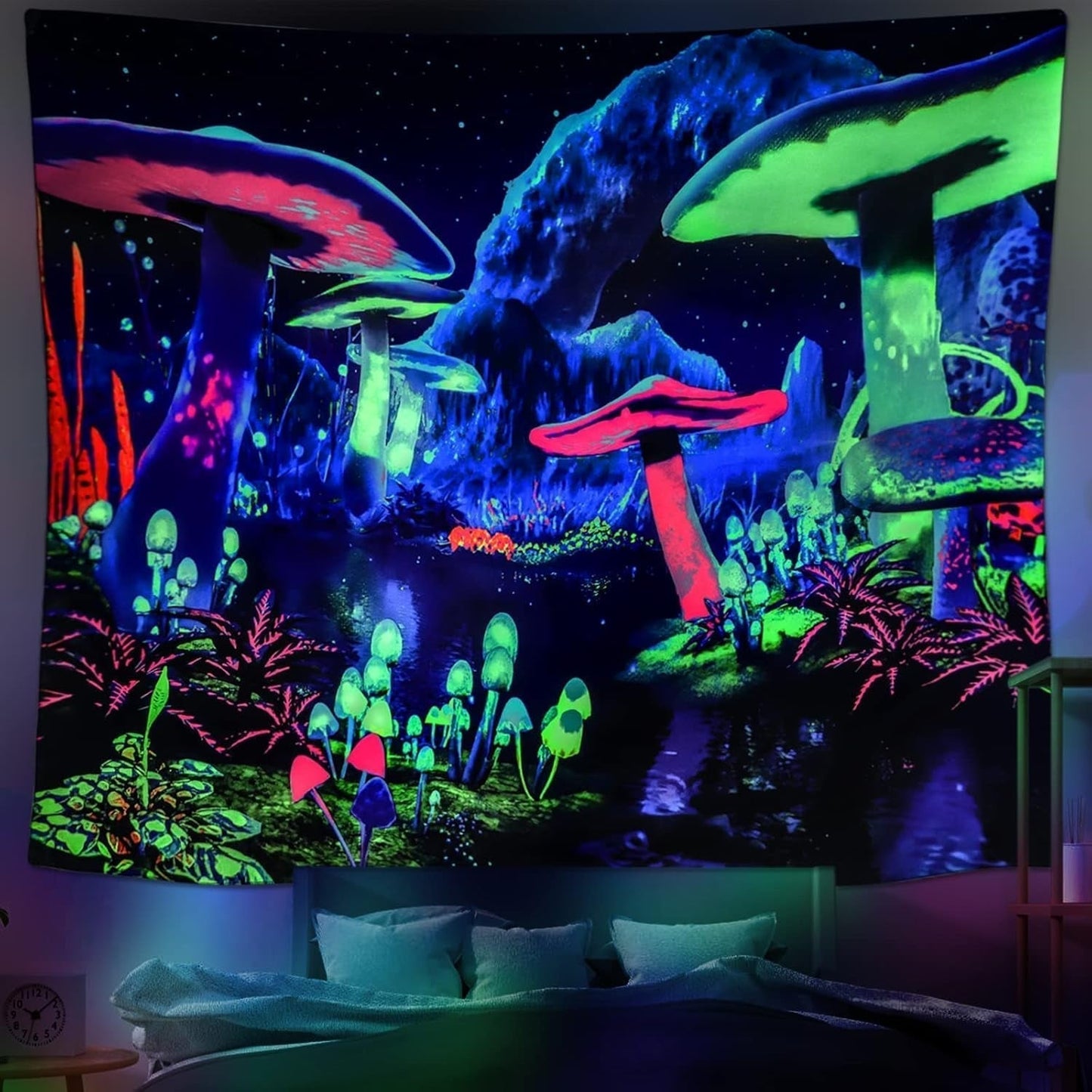 Wandtapijt dremisland blacklight paddestoel psychedelische reactieve galaxy wall Home - Accessoires en Decoratie Naty Shop Mushroom 200L X 148B Cm