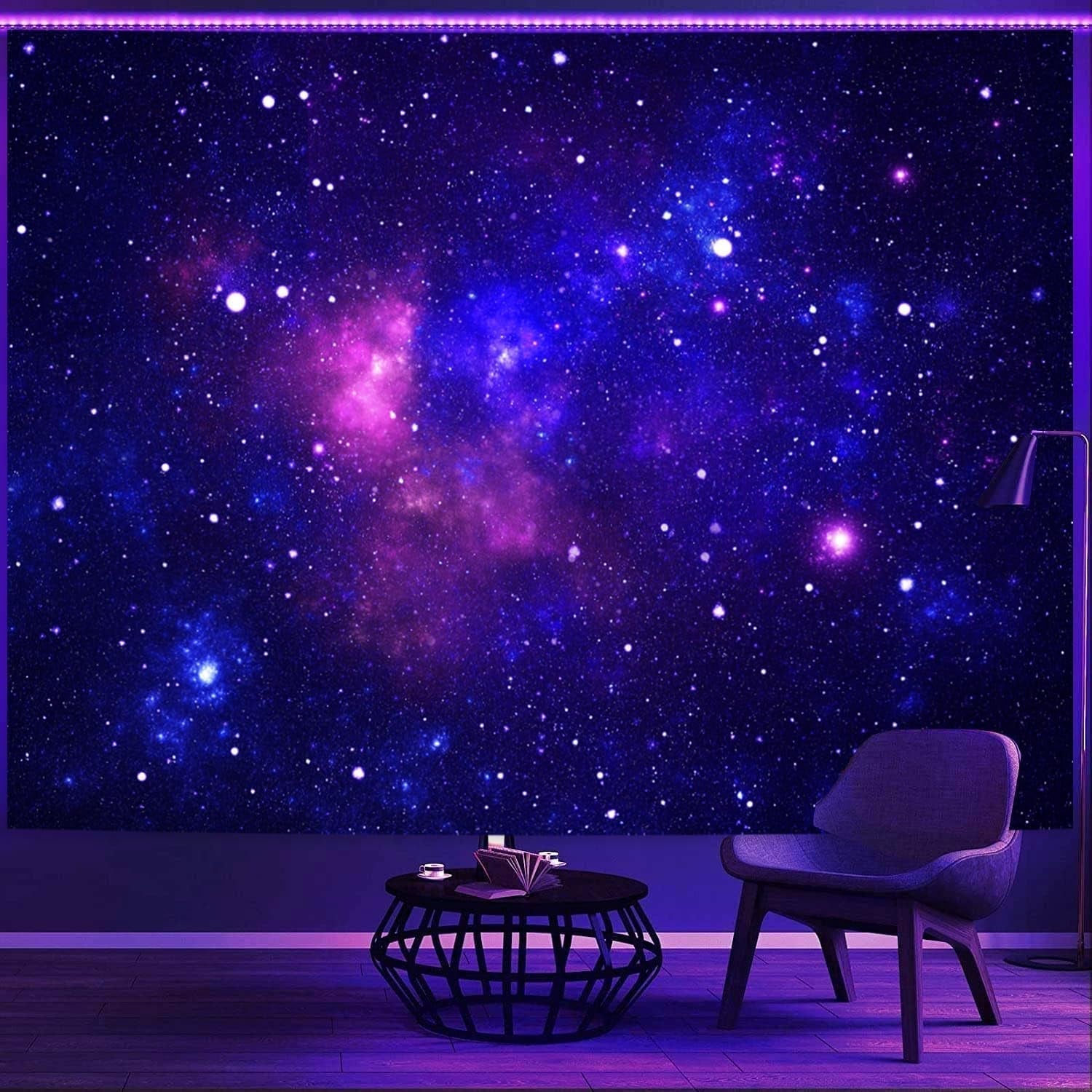 Wandtapijt galaxy zwart licht sterrenhemel reactief blauw Wonen - Accessoires en Decoratie Naty Shop Galaxy 150L X 130B Cm
