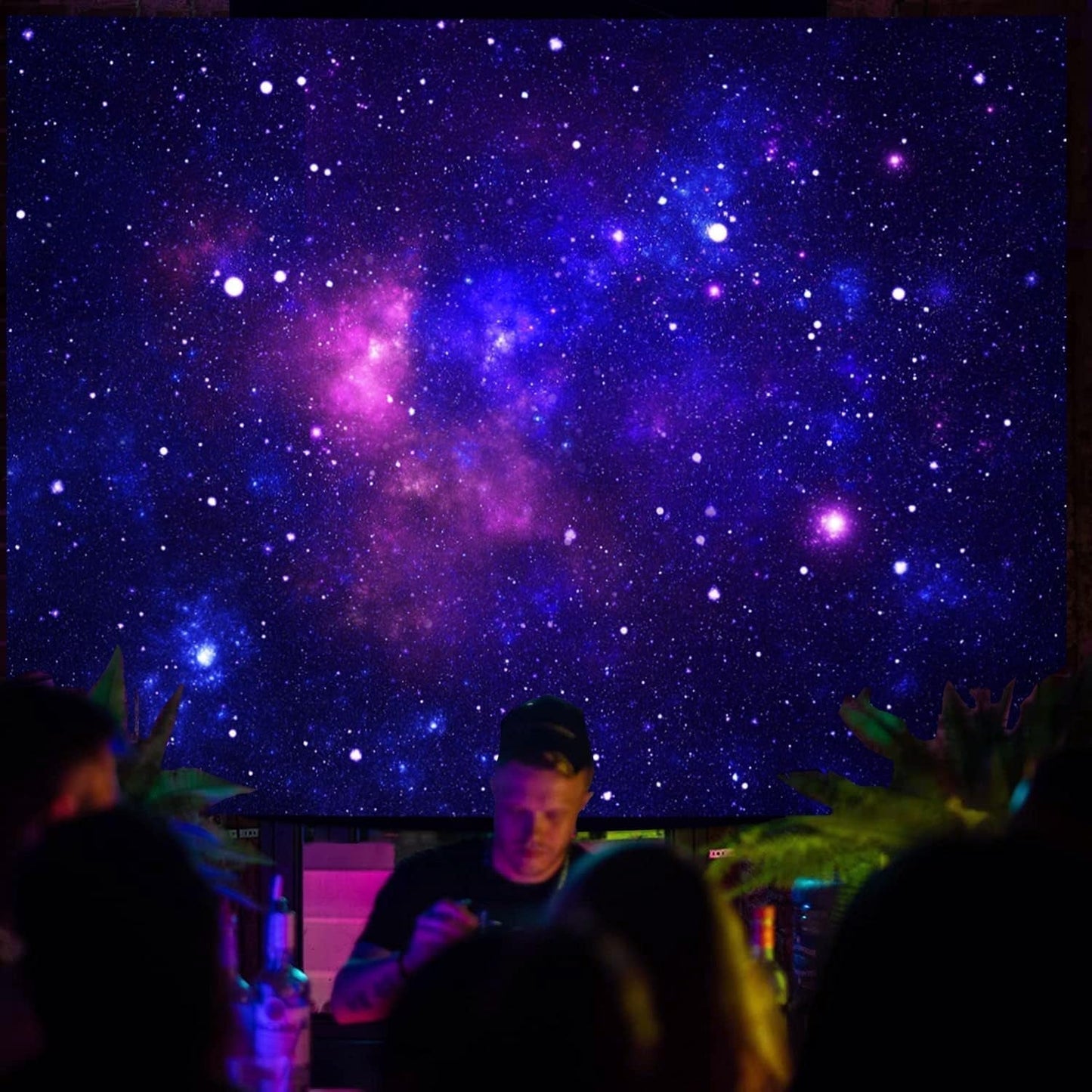 Wandtapijt galaxy zwart licht sterrenhemel reactief blauw Wonen - Accessoires en Decoratie Naty Shop