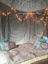 Indiase wandtapijt mandala zilver witte kamer esthetisch canvas Huis - Accessoires en Decoratie Naty Shop