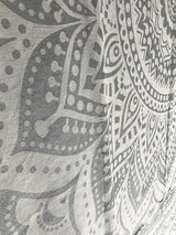 Indiase wandtapijt mandala zilver witte kamer esthetisch canvas Huis - Accessoires en Decoratie Naty Shop
