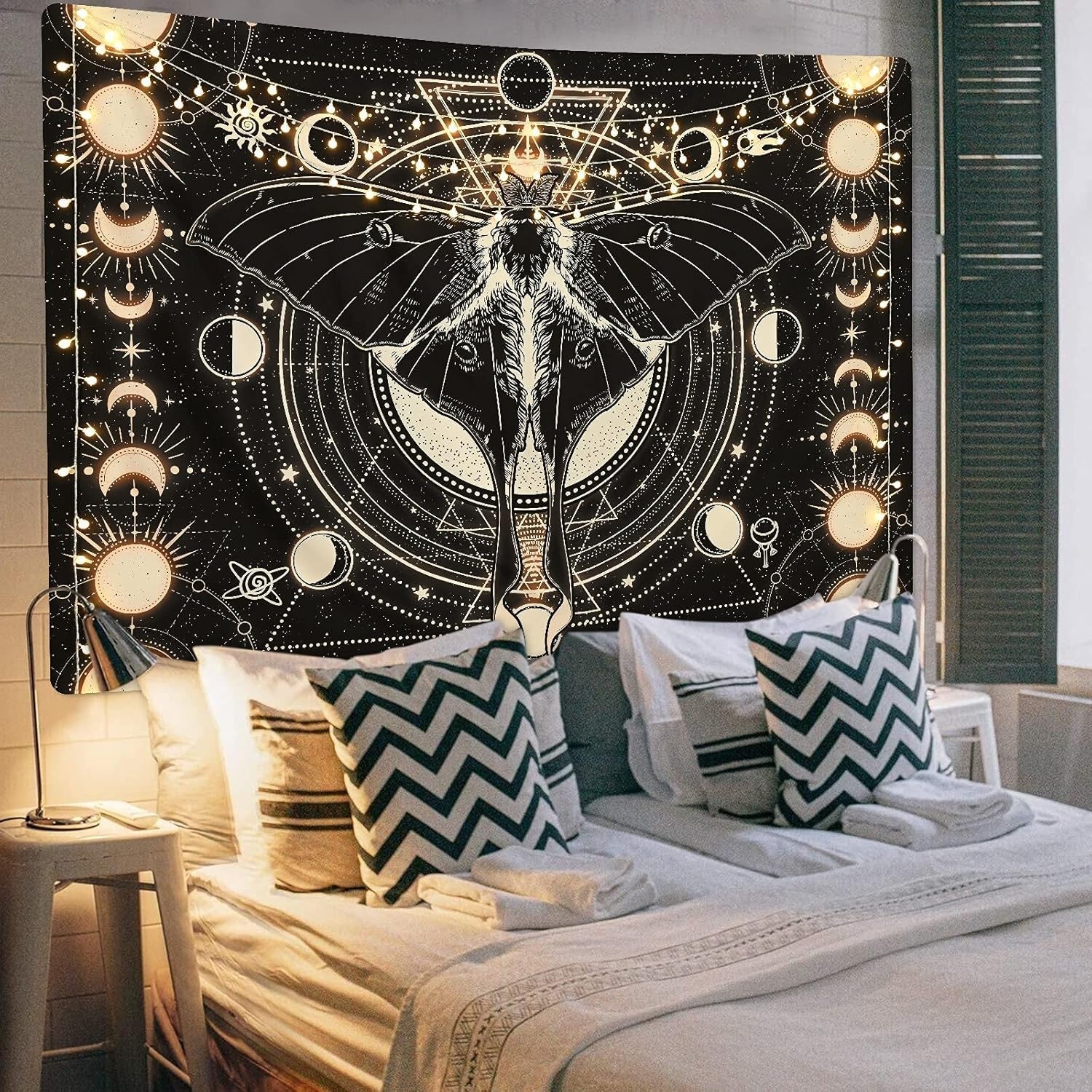 Wandtapijt yrendenge motten zwart zon maan naturel Wonen - Accessoires en Decoratie Naty Shop