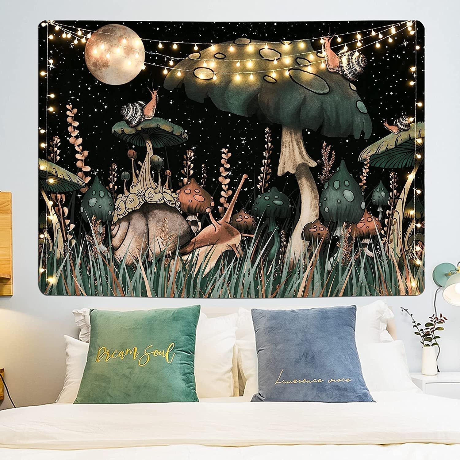 Wandtapijt yugarlibi paddestoel zwarte woud slak hangend Wonen - Accessoires en Decoratie Naty Shop