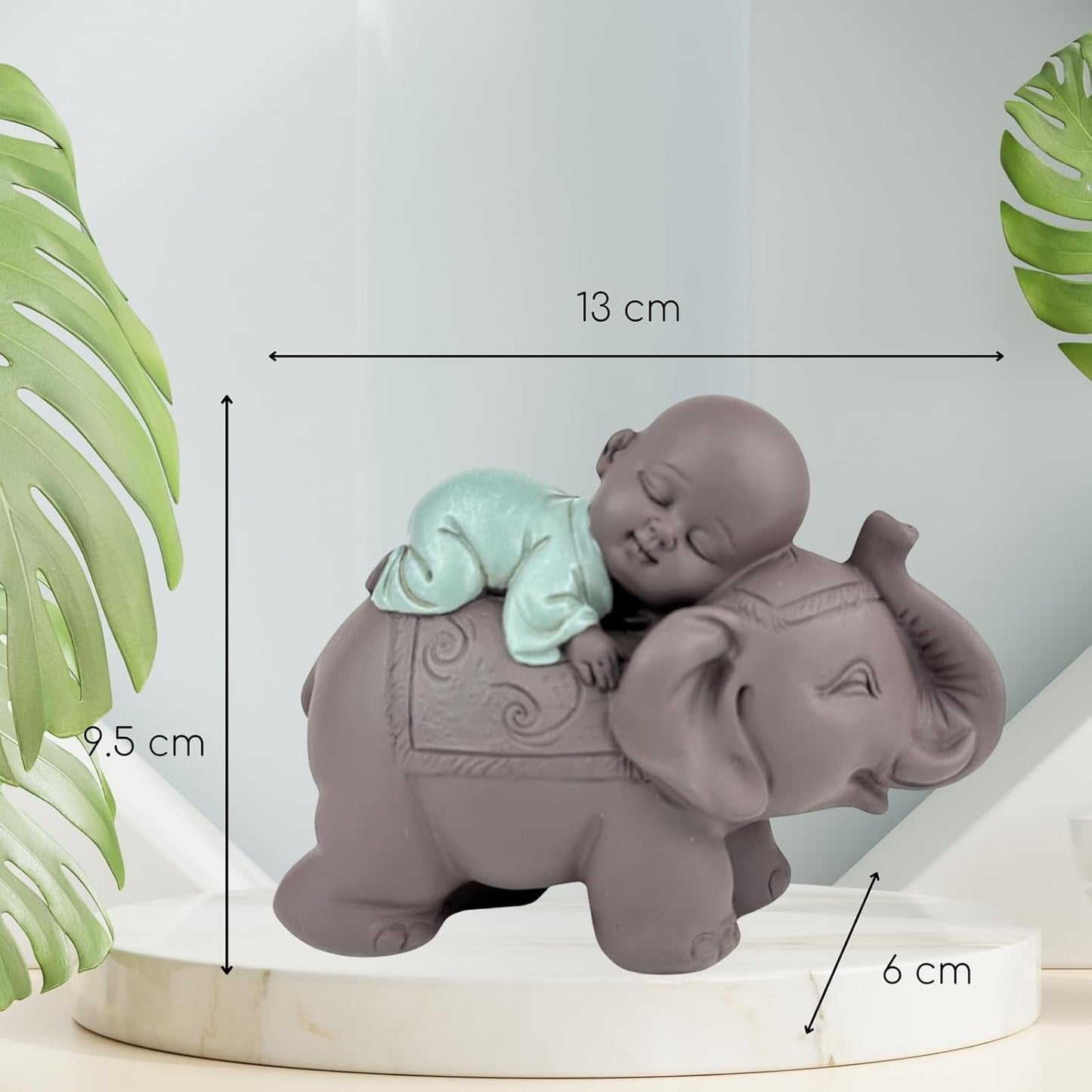 Zen'Light Beeld Boeddha Bonze Slapend op Olifant - Zen-sfeer in je heilige ruimte - prachtig veelbelovend figuur -H 9,5 cm, Bruin & Groen Beeldjes en sculpturen Naty Shop