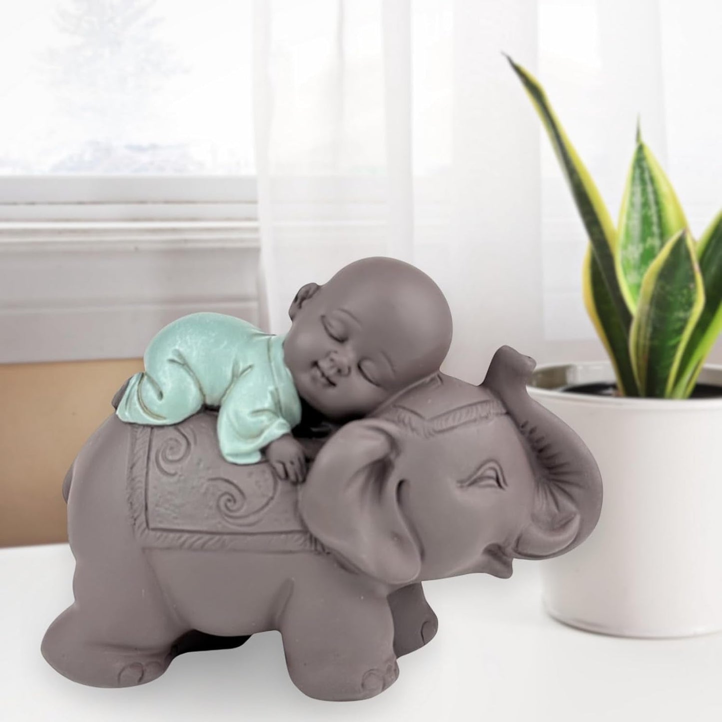 Zen'Light Beeld Boeddha Bonze Slapend op Olifant - Zen-sfeer in je heilige ruimte - prachtig veelbelovend figuur -H 9,5 cm, Bruin & Groen Beeldjes en sculpturen Naty Shop