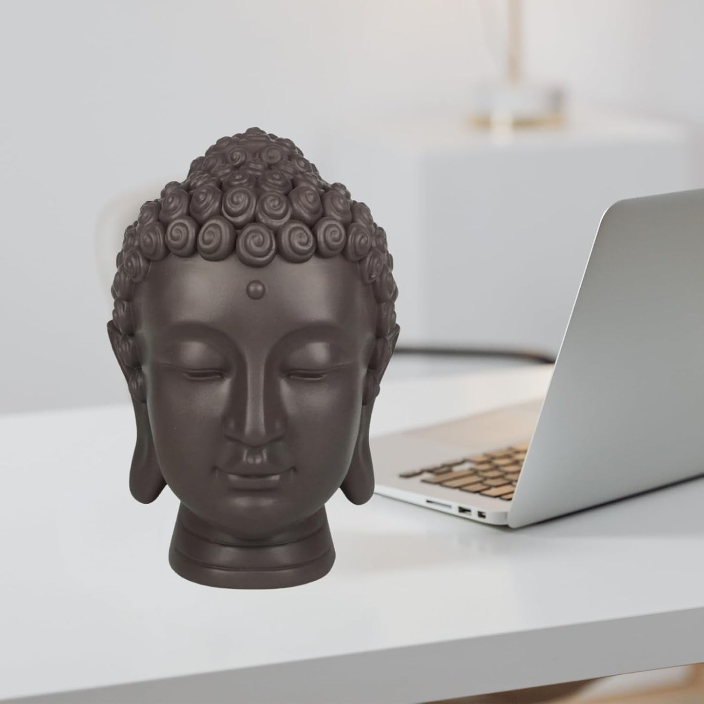 Zen'Light - Beeldje met Boeddha hoofd - Decoratie voor Zen, meditatie en feng shui - Cadeau voor een ontspannende en spirituele sfeer - Boeddha beeldje - Hoogte: 20 cm - Kleur: groen/bruin Beeldjes en sculpturen Naty Shop