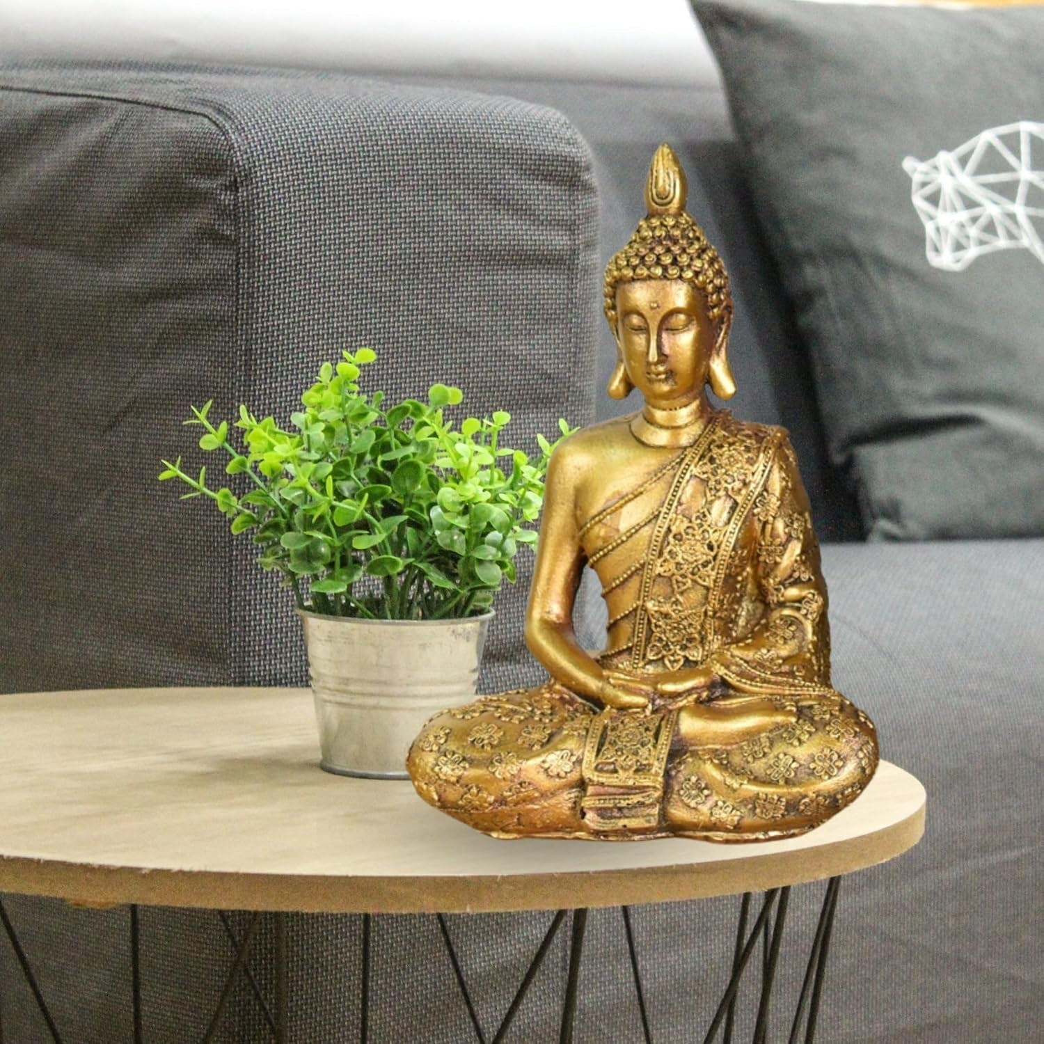 Zen'Light - Beeldje met Boeddhahoofd Sanci - Decoratie voor Zen, meditatie en feng shui - Cadeau voor een ontspannende en spirituele sfeer - Boeddhabeeld - Hoogte: 18 cm - Kleur: goud Beeldjes en sculpturen Naty Shop